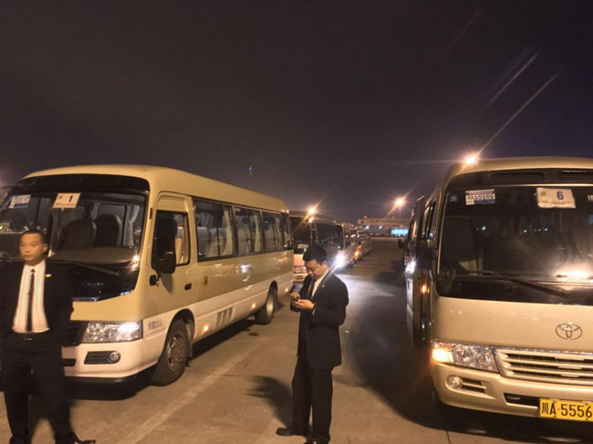 愛爾蘭眾議長訪川 成都國信租車為其提供專業用車保障服務