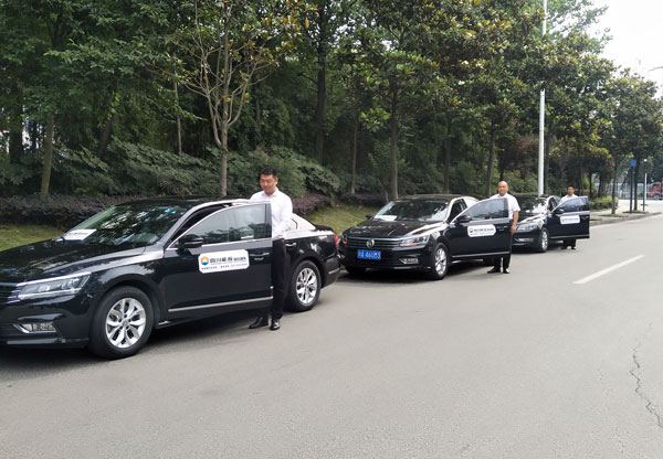 成都優質的租車公司：國信租車專業服務更放心
