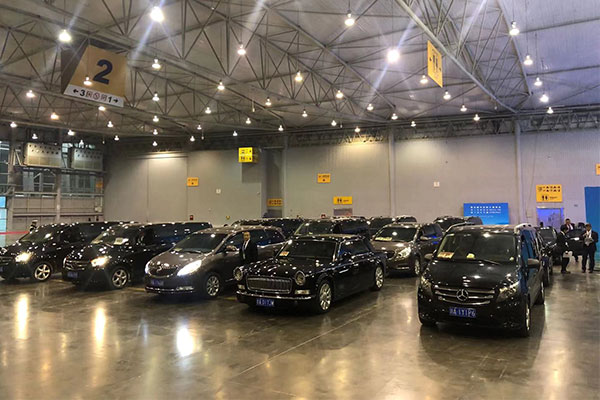 成都東站租車公司 2000余款車型 新車特價優惠中