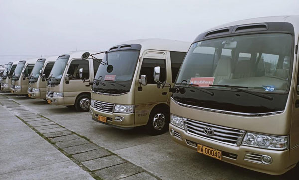成都市區會議包車